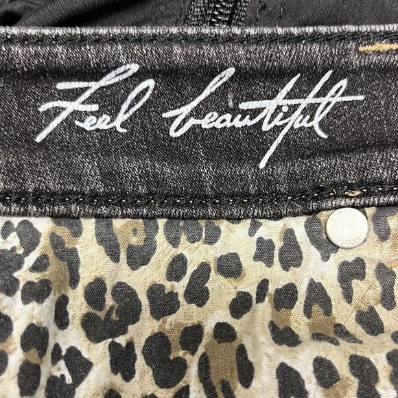 White House Black Market Black Distressed “Blanc” 5-Pocket Bootleg Jeans- 8S - Picture 13 of 14